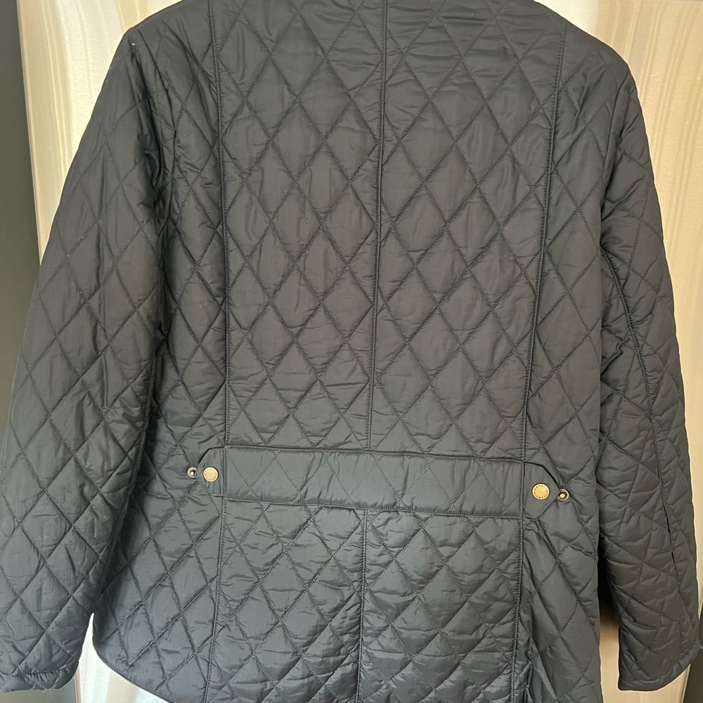 Barbour Women's Quilted Puffer Jacket - Dark Navy